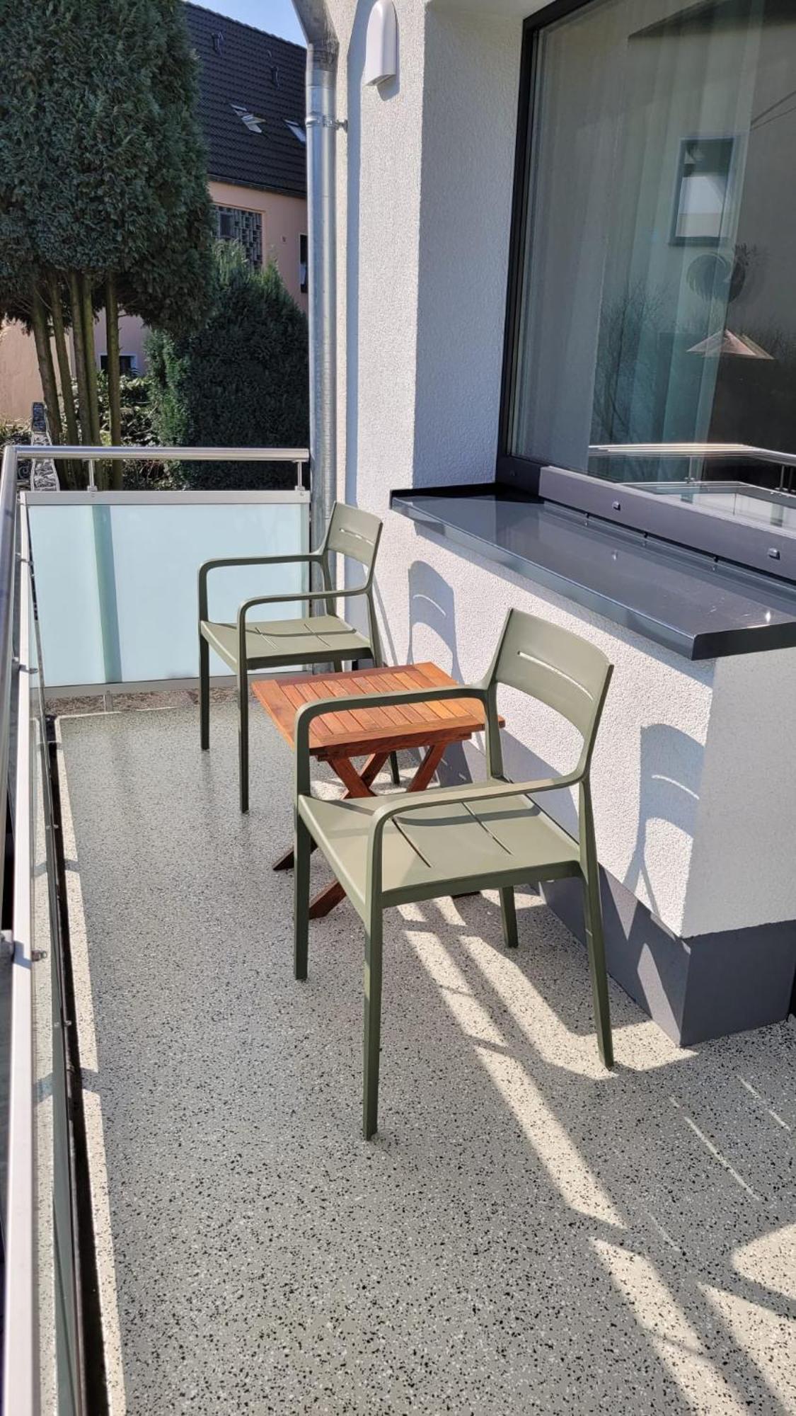 Ruhig Gelegene 2-Zi Fewo, Wallbox, Balkon Essen Exteriér fotografie